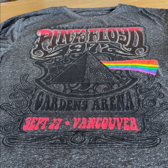 Pink Floyd Graphic Tee - Picture 3 of 4
